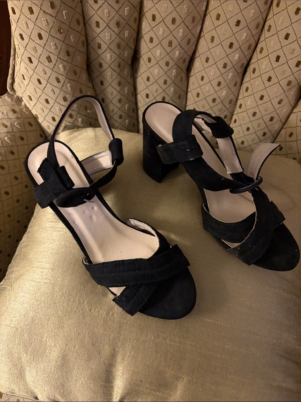 Wild Diva Black Suede Block Heel Sandals - Open Toe Ankle Strap